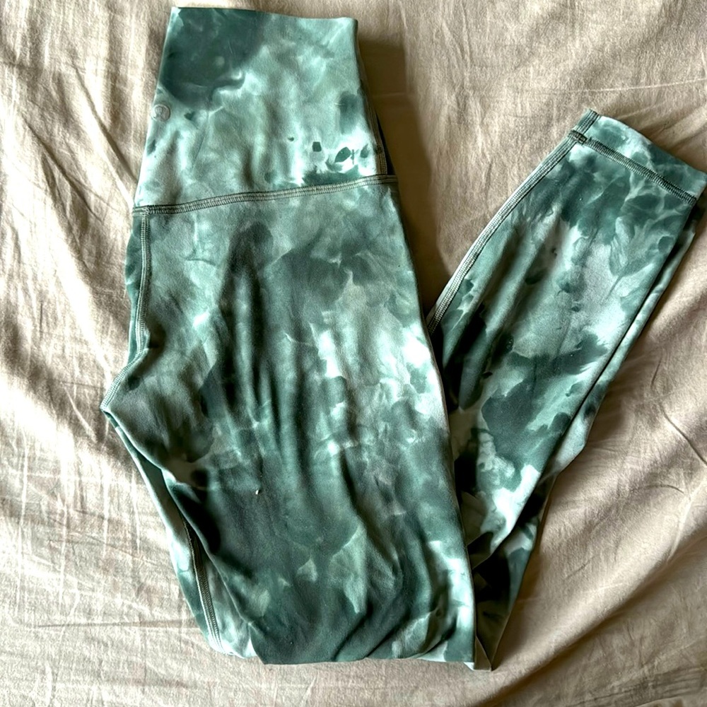 Lululemon 25’ Align Leggings